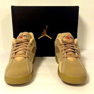 Jordan Kids MVP 92 (GS) Desert Camo/Fire Red-Mushroom Size 4Y